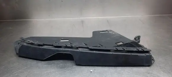 Volvo V70 Front bumper mounting bracket 30796388