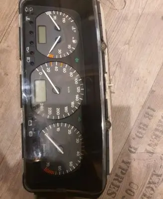 Volkswagen PASSAT B4 Speedometer (instrument cluster) 5392326210 53923262 3b0919035