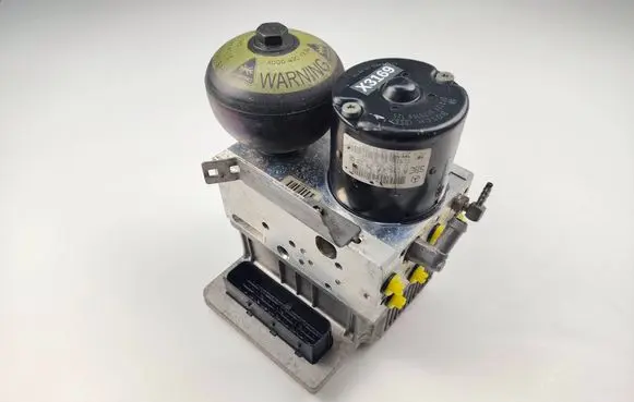 Mercedes-Benz E W211 ABS Pump A0054317912 0265250091 0265960026