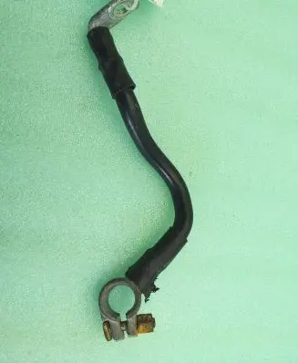 Porsche 911 996 Positive cable (battery)