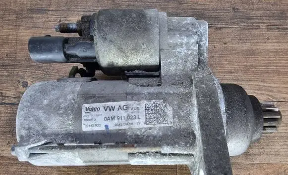 Skoda Octavia Mk2 (1Z) Starter motor TS18ER22 0AM911023L