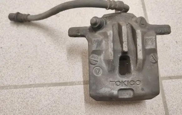Subaru Legacy Rear brake caliper
