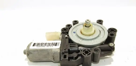 Jeep Grand Cherokee (WK) Rear door window regulator motor 2621003860