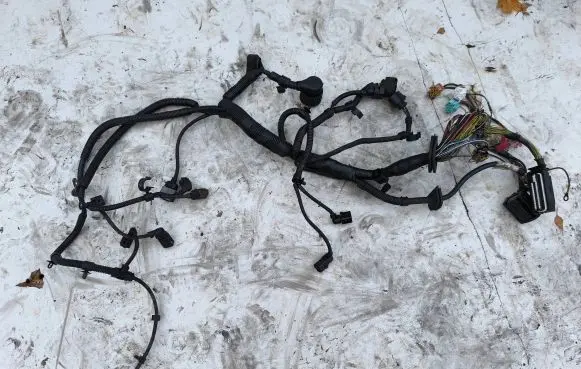 Volkswagen Transporter - Caravelle T5 Engine installation wiring loom