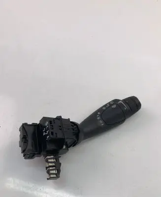 Volvo XC40 Indicator stalk 31481373