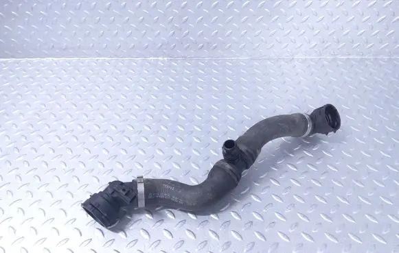 Land Rover Defender Engine coolant pipe/hose LPLA8286AA LR125237 LR041442