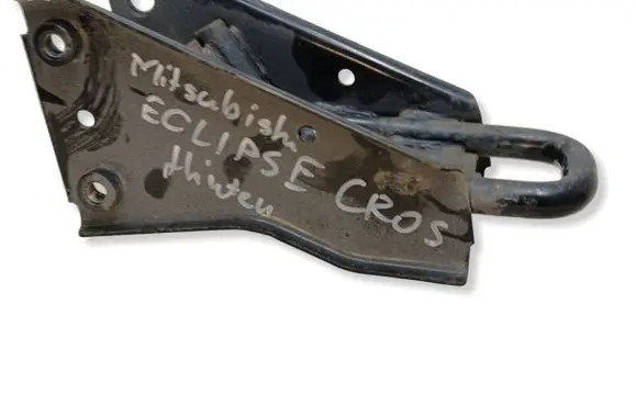 Mitsubishi Eclipse Cross Towing hook eye 