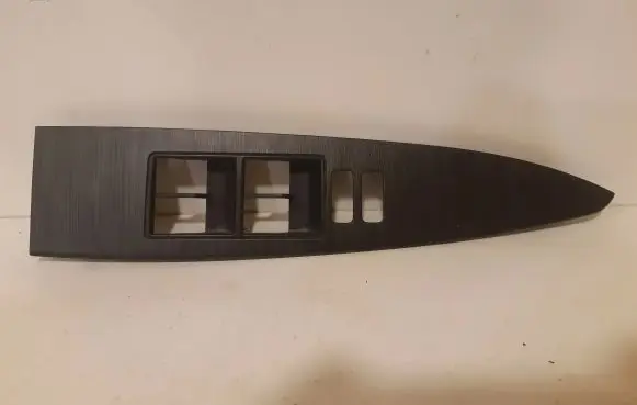 Toyota Avensis T270 Electric window control switch 7423205210 7423205200