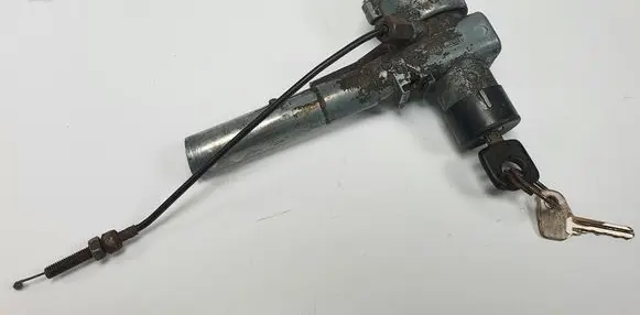 Mercedes-Benz COMPAKT W115 Ignition lock