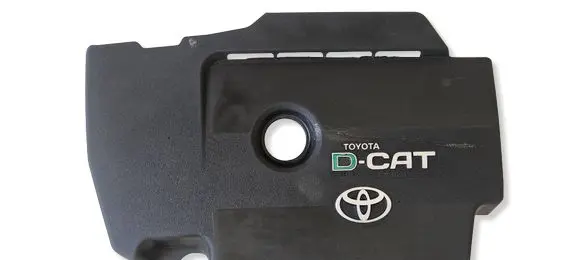 Toyota Avensis T270 Engine hood trim 