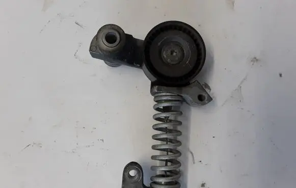 Volvo S90, V90 Alternator belt tensioner 31339945