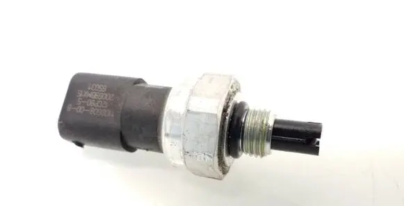 Tesla Model 3 Air conditioning (A/C) pressure sensor 110860800B 65031 20CP805