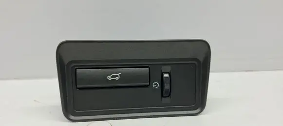 Tailgate opening switch