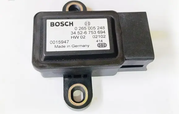 BMW 5 E39 ESP acceleration yaw rate sensor 6753694