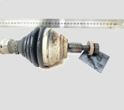 Volkswagen Golf V Front driveshaft
