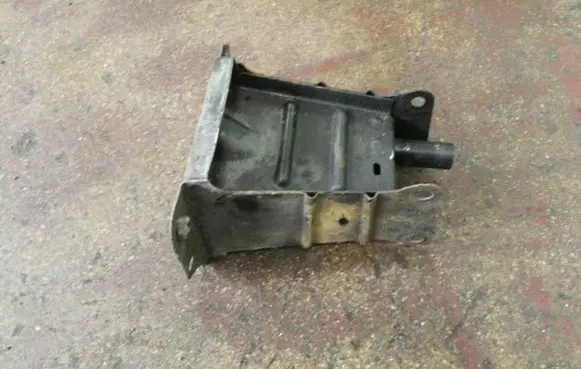 Mercedes-Benz A W169 Front bumper shock/impact absorber 130500320
