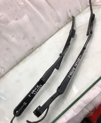 Opel Astra L Windshield/front glass wiper blade 3392126663