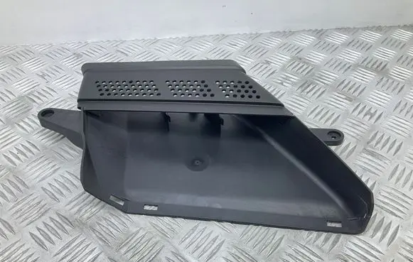 Audi A4 S4 B8 8K Air intake duct part 8K0129618K 8K0129618J