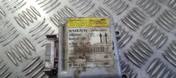 Volvo S40, V40 Airbag control unit/module 0285001147 30611294