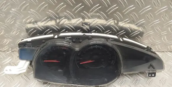 Toyota Verso Speedometer (instrument cluster) 838000F110