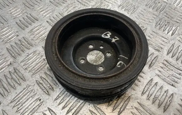 Volkswagen PASSAT B7 Crankshaft pulley 038105243M