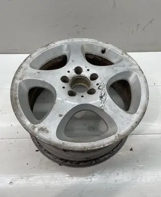 Mercedes-Benz C W203 R17 wheel hub/cap/trim 8JX17H2ET37 A2104011002