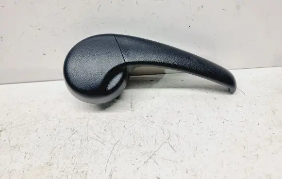 Honda CR-V Seat adjustment handle 81221TA0A01ZC