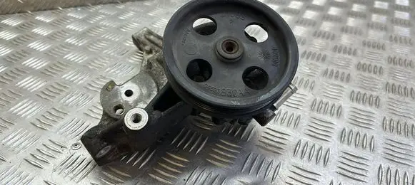 Chrysler Grand Voyager V Power steering pump 04593830AA