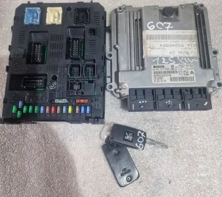 Peugeot 607 Engine ECU kit and lock set 0281014548 9664801680 9662489680