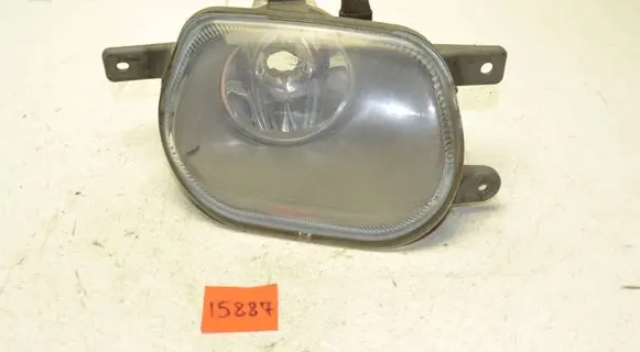 Volvo XC90 Front fog light 8693795 7258 19AU905