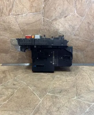 Mercedes-Benz E W212 Central body control module 2129024301