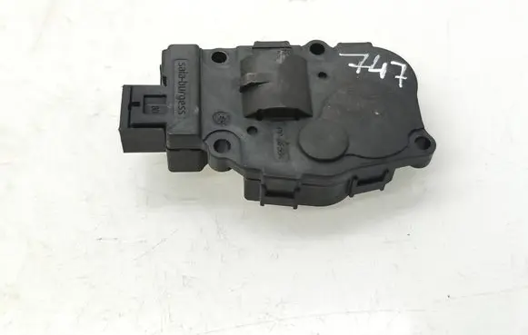 Mini Clubman F54 Air flap motor/actuator EFB492 11032017 CZ1139301400