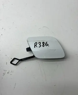 Renault Captur II Front tow hook cap/cover 511801345R 070033