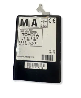 Toyota Auris E180 Door control unit/module 8974002100 61B657000 657T2777712