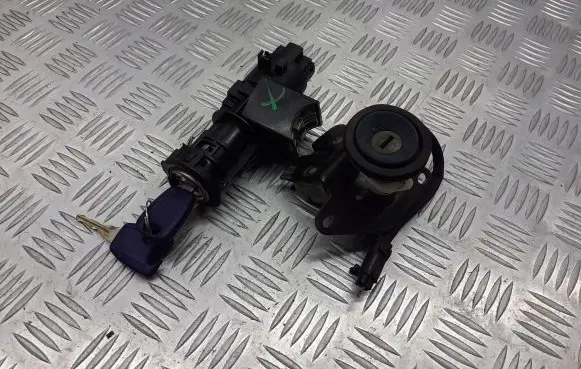 Fiat Punto (188) Ignition lock 0.5521