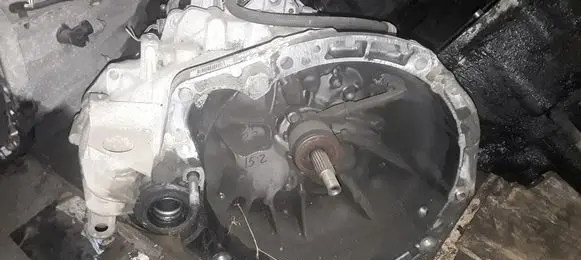 Renault Scenic II - Grand scenic II Manual 6 speed gearbox CEND0