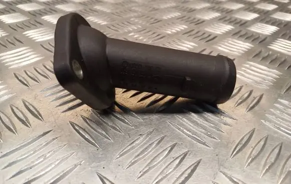 Thermostat/thermostat housing