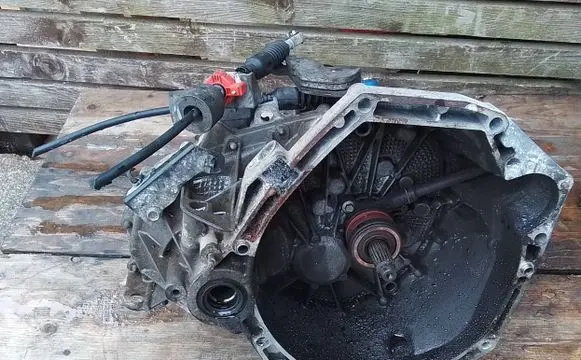 Nissan Qashqai+2 Manual 6 speed gearbox