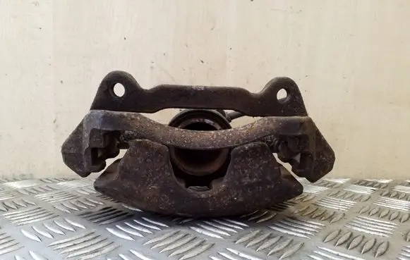 Skoda Octavia Mk3 (5E) Front brake caliper