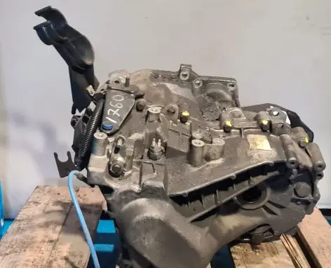 Volvo S40, V40 Manual 6 speed gearbox 1025625