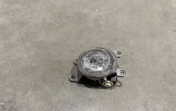 Toyota Yaris XP210 Front fog light