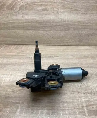 Volkswagen PASSAT B6 Rear door window regulator motor 3C9955711 53027612