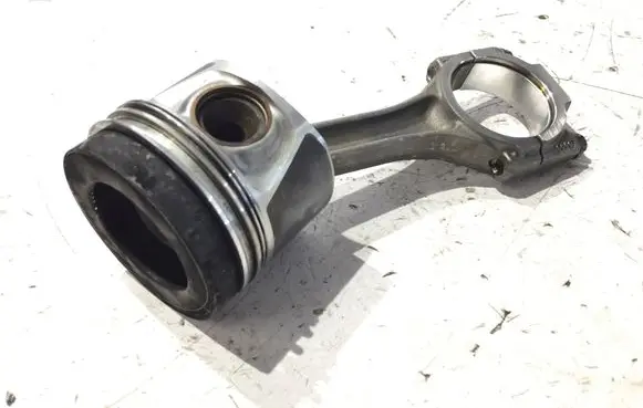 Volkswagen Transporter - Caravelle T5 Piston with connecting rod 017260213 0426202J