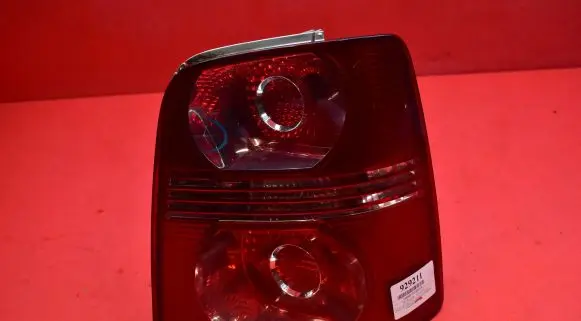 Volkswagen Cross Touran I Rear/tail lights 1T0945096N