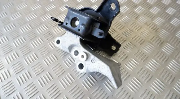 Lexus RX 450H Engine mount bracket 1230531080