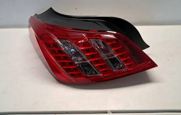 Peugeot 508 Rear/tail lights 9686293780