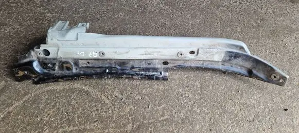 Audi Q7 4L Fender mounting bracket 4L0805158A 2708