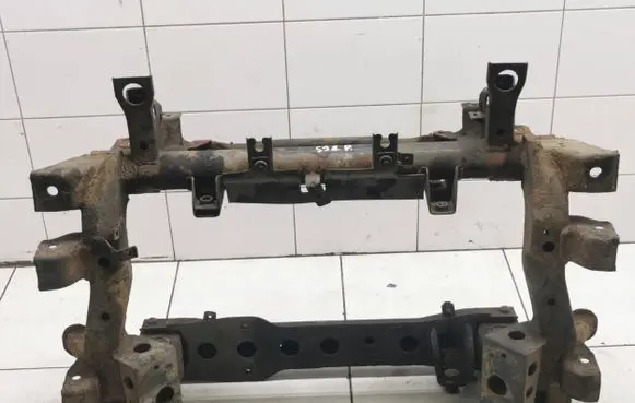 Mitsubishi Pajero Front subframe