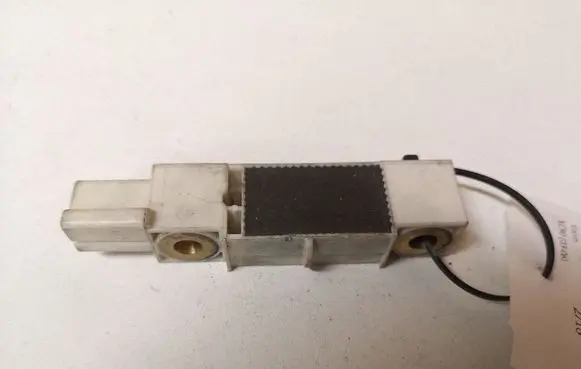 Volvo XC90 Airbag deployment crash/impact sensor 8651755