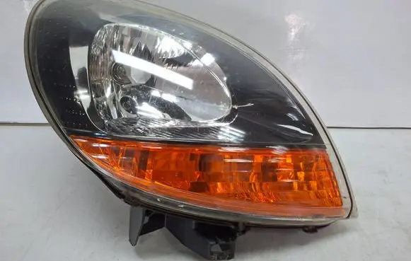 Renault Kangoo I Headlight/headlamp S27647890 8200183921